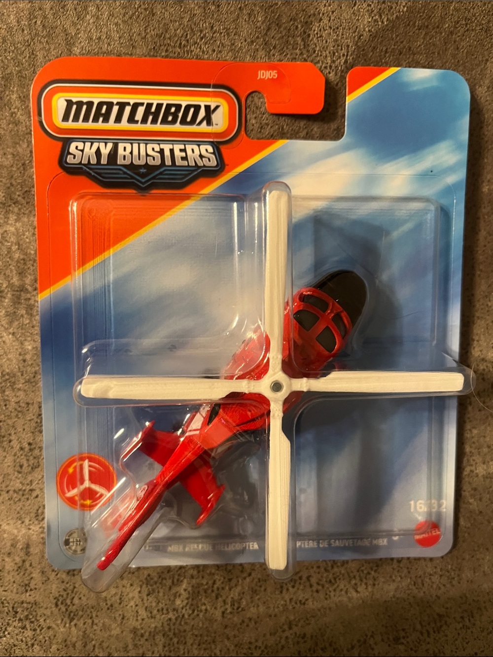 NIP Matchbox Sky Busters MBX Red Rescue Helicopter with White Rotor